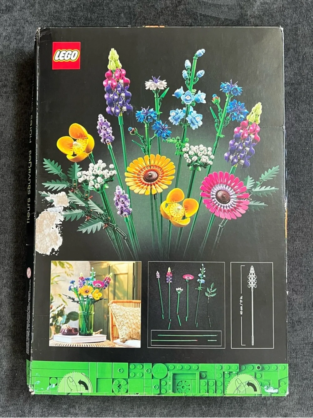 NIB LEGO Icons Wildflower Bouquet Building Set, 939 pcs - Picture 5 of 9